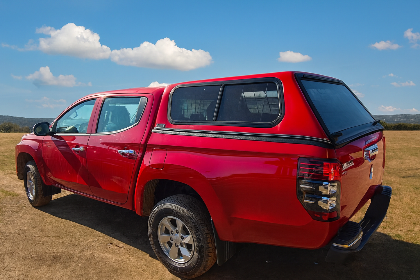 CUPULA FIBRA VIDRIO NACIONAL VOLKSWAGEN AMAROK D/C | VENTANAS VIDRIO CLARO -A PEDIDO- VALOR INCLUYE PINTURA E INSTALACION EN NUESTRO LOCAL EN SANTIAGO.