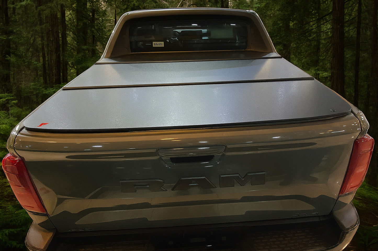 TAPA PLEGABLE RAM RAMPAGE (2023+) | SOBRE RIEL | FLASHCOVER