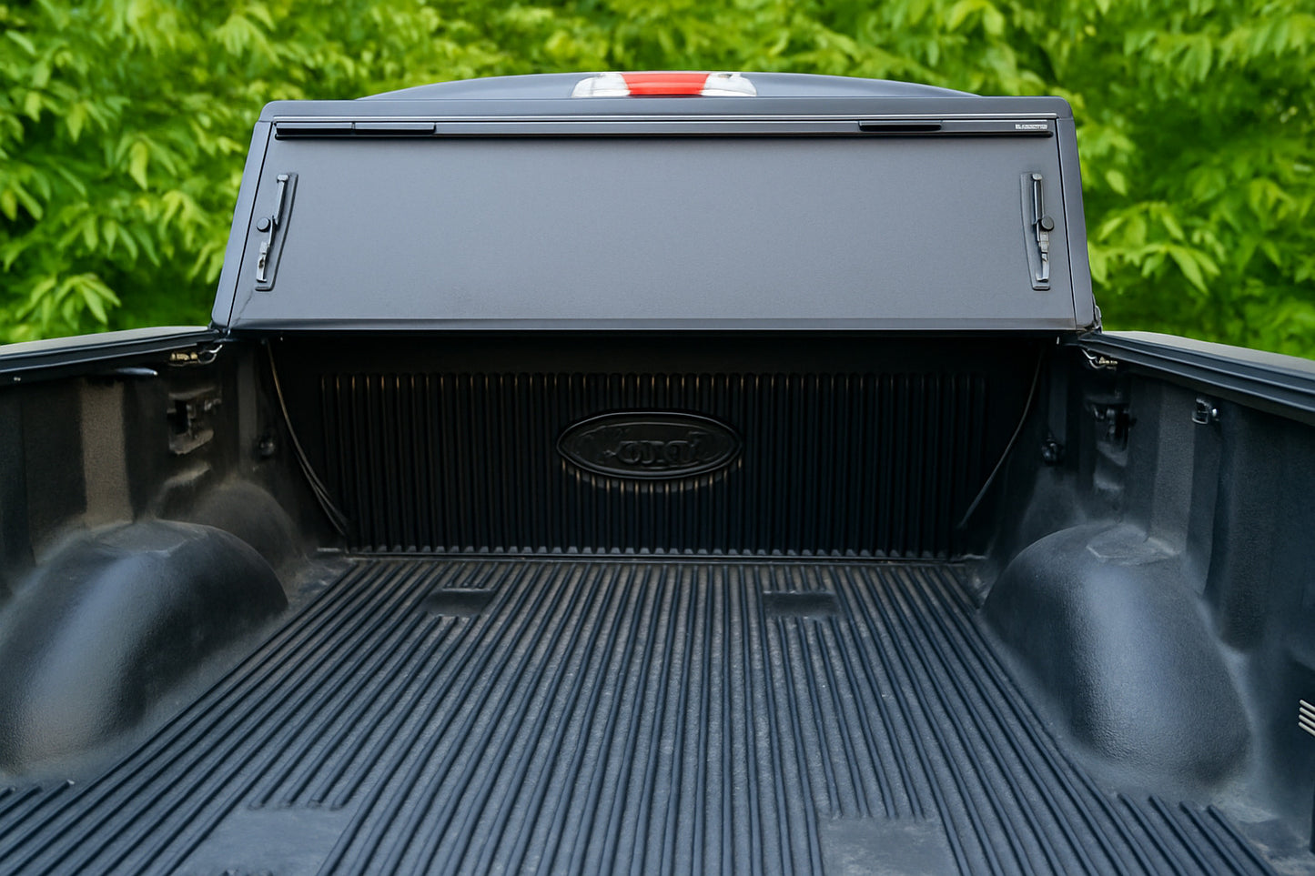 TAPA PLEGABLE FORD F150 (2015+) | BAJO RIEL | WINBO